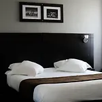 Enzo By Kyriad Direct Hotel 3*