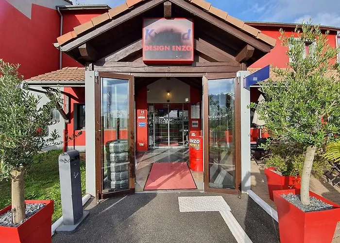 Enzo By Kyriad Direct Hotel 3*