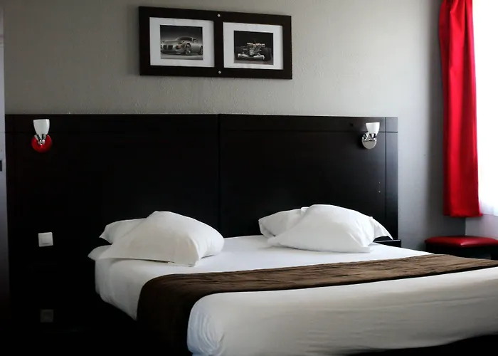 Enzo By Kyriad Direct Hotel 3*