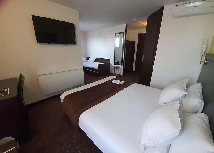 Enzo By Kyriad Direct 3* Cannes-Écluse