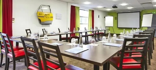 Hotel Enzo By Kyriad Direct 3*