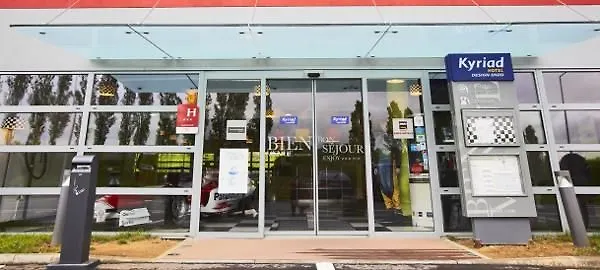 Enzo By Kyriad Direct Hotel Cannes-Écluse