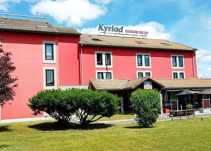 Enzo By Kyriad Direct Hotel Cannes-Écluse