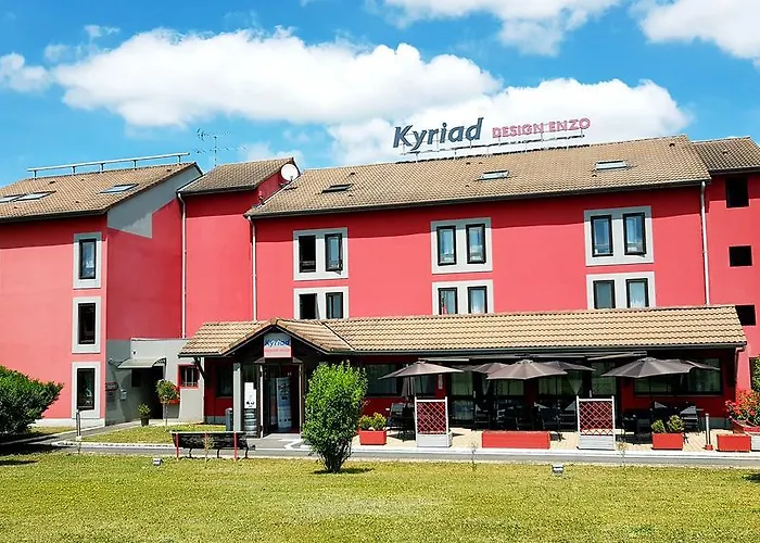 Enzo By Kyriad Direct 3*