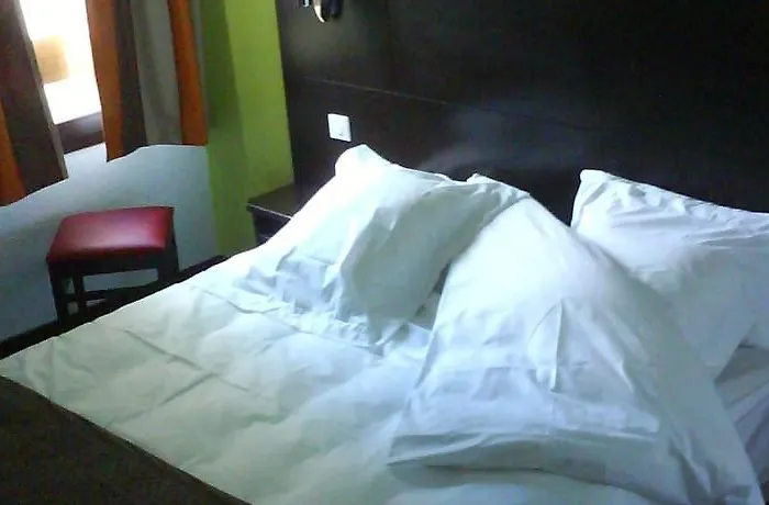 Hotel Enzo By Kyriad Direct