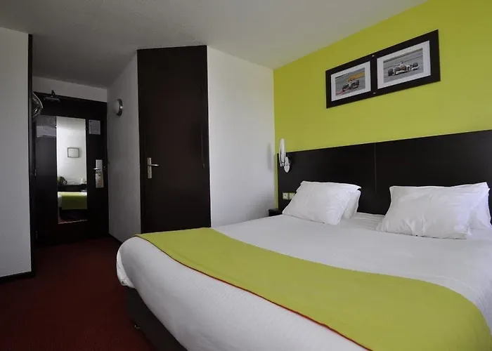 Enzo By Kyriad Direct Hotel