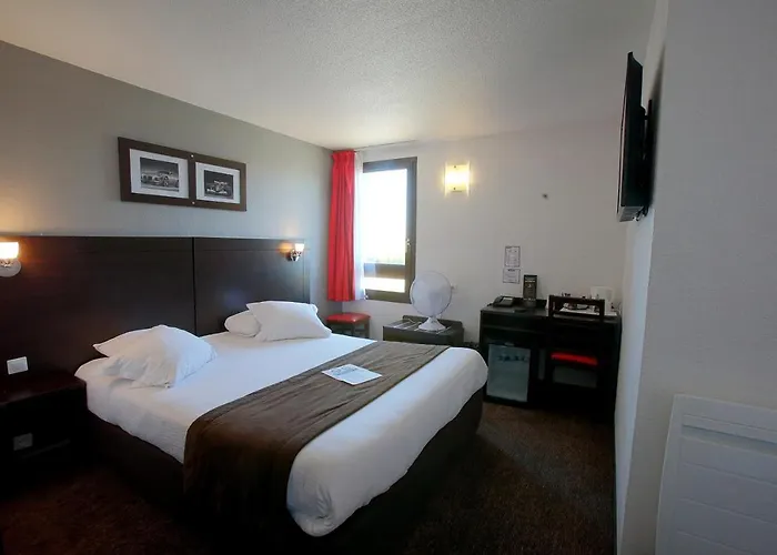 Enzo By Kyriad Direct Hotel 3*