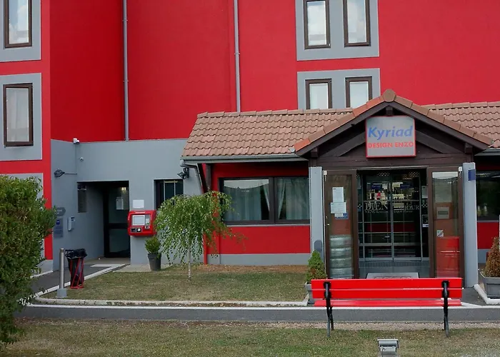 Enzo By Kyriad Direct Hotel 3*